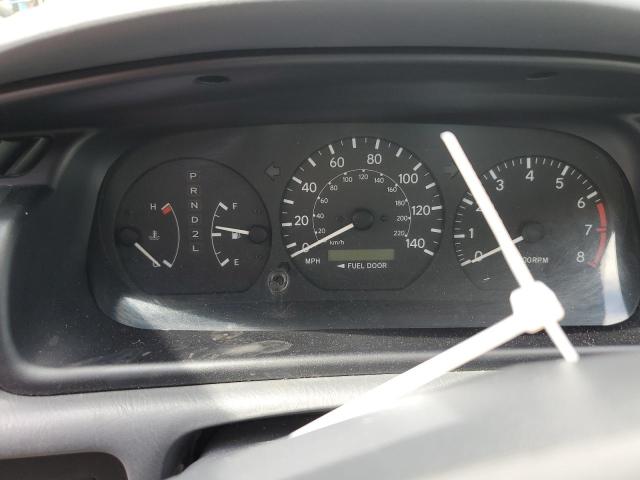 Photo 9 from auction – 2001 TOYOTA CAMRY with VIN 4T1BG22K11U843760