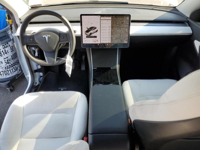 Photo 8 from auction – 2020 TESLA MODEL Y with VIN 5YJYGDEE9LF056289