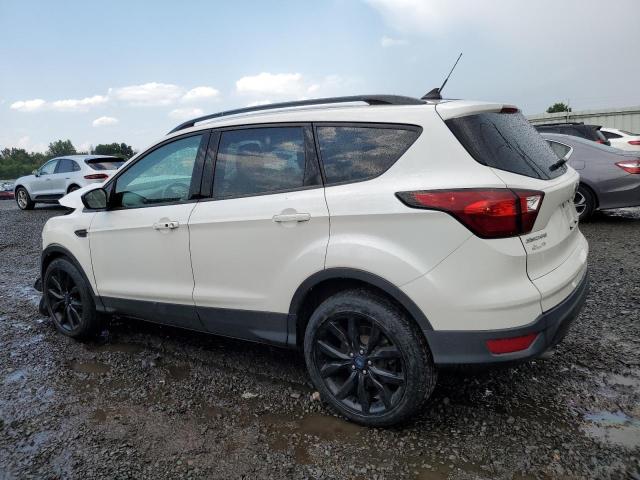 Photo 2 from auction – 2019 FORD ESCAPE SE with VIN 1FMCU9GDXKUA22299