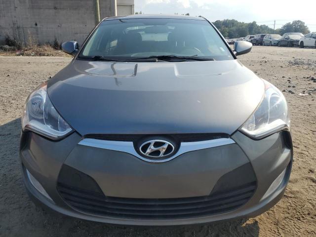 Photo 5 from auction – 2017 HYUNDAI VELOSTER with VIN KMHTC6AD8HU305948