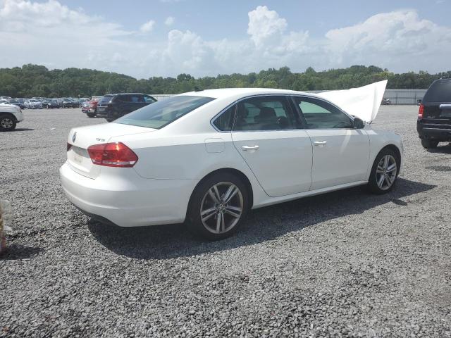Photo 3 from auction – 2014 VOLKSWAGEN PASSAT SE with VIN 1VWBS7A35EC085151