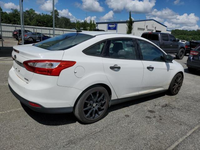 Photo 3 from auction – 2013 FORD FOCUS S with VIN 1FADP3E27DL175123
