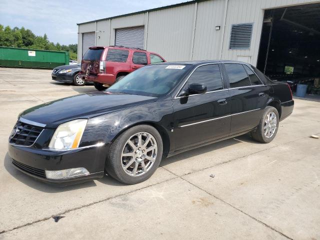 CADILLAC DTS 2008 with VIN 1G6KD57938U102964 - Photo from auction