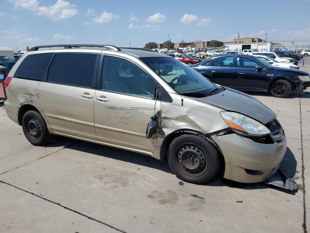 Photo 4 from auction – 2010 TOYOTA SIENNA CE with VIN 5TDKK4CC7AS309317