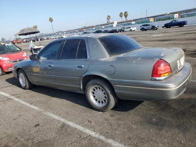 Photo 2 from auction – 2001 FORD CROWN VICT with VIN 2FAFP74W61X102540