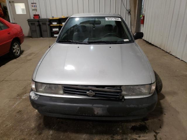 Photo 5 from auction – 1992 NISSAN SENTRA with VIN JN1EB31P6NU137119