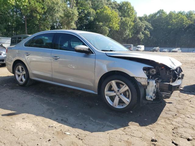 Photo 4 from auction – 2013 VOLKSWAGEN PASSAT SE with VIN 1VWBP7A31DC070937