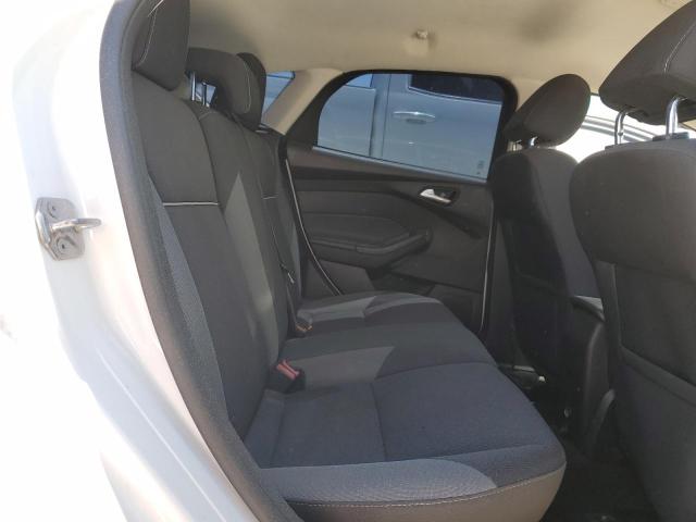Zdjęcie 10 z aukcji – 2014 FORD FOCUS SE z VIN 1FADP3K26EL415610