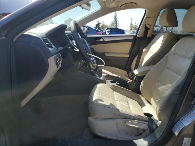 Photo 7 from auction – 2011 VOLKSWAGEN JETTA SEL with VIN 3VWLZ7AJ2BM376831