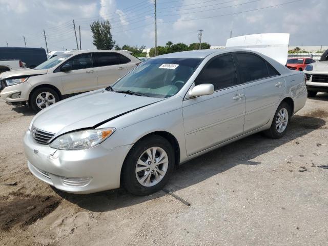 Photo 1 from auction – 2005 TOYOTA CAMRY LE with VIN 4T1BF30K55U607422