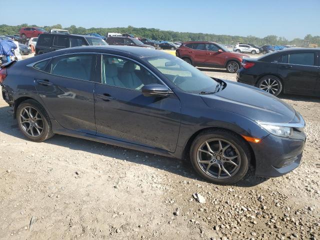 Photo 4 from auction – 2018 HONDA CIVIC LX with VIN 19XFC2F52JE019819