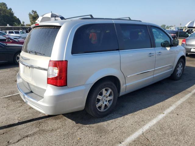Photo 3 from auction – 2012 CHRYSLER TOWN & COU with VIN 2C4RC1BGXCR223350