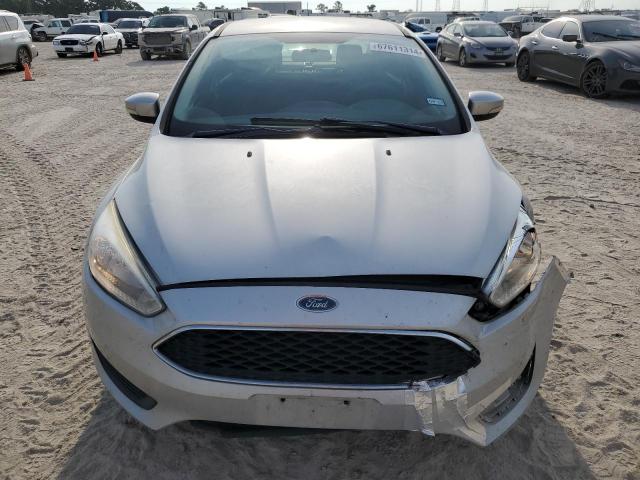 Photo 5 from auction – 2016 FORD FOCUS SE with VIN 1FADP3F21GL279335