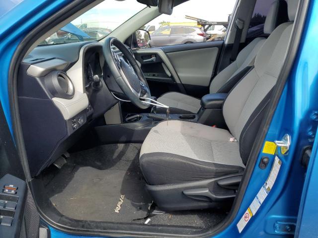 Photo 7 from auction – 2017 TOYOTA RAV4 XLE with VIN 2T3RFREV9HW562095