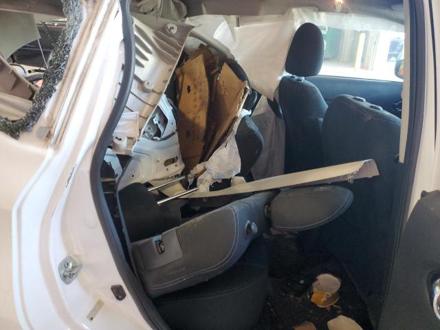 Photo 11 from auction – 2018 NISSAN VERSA NOTE with VIN 3N1CE2CP1JL366379