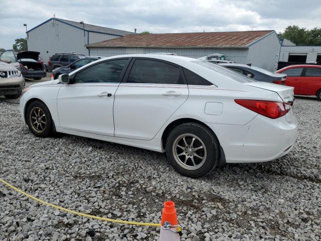 Photo 2 from auction – 2013 HYUNDAI SONATA GLS with VIN 5NPEB4AC2DH666589