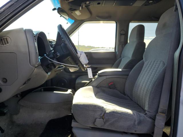 Photo 7 from auction – 2000 CHEVROLET BLAZER with VIN 1GNDT13W2Y2157325