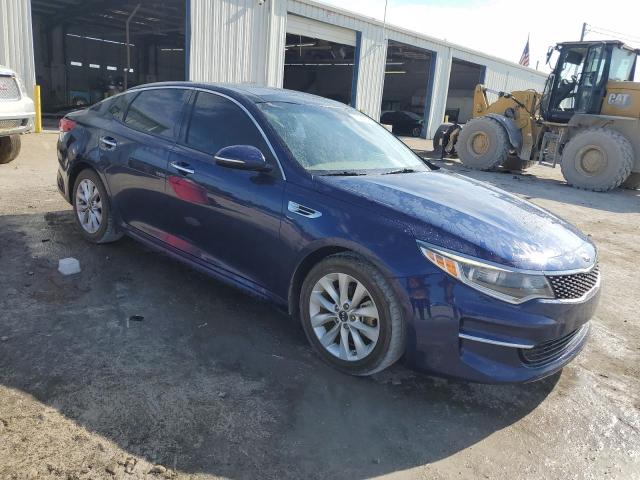 Photo 4 from auction – 2018 KIA OPTIMA EX with VIN 5XXGU4L36JG226561