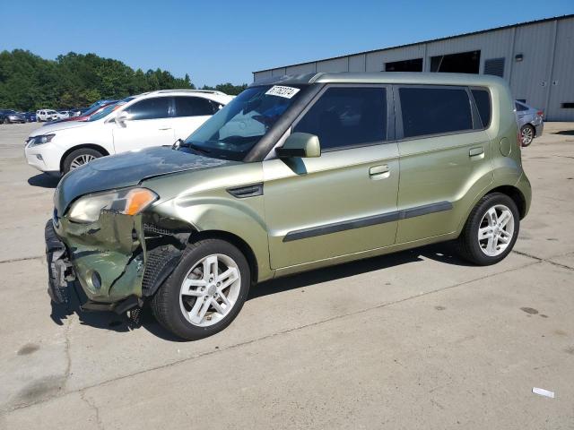 KIA SOUL + 2010 with VIN KNDJT2A29A7163004 - Photo from auction