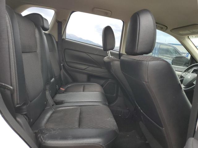 Photo 11 from auction – 2015 MITSUBISHI OUTLANDER with VIN JA4AZ3A35FZ013779