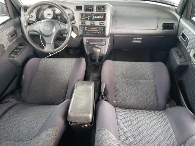 Photo 8 from auction – 2000 TOYOTA RAV4 with VIN JT3HP10V8Y7152602