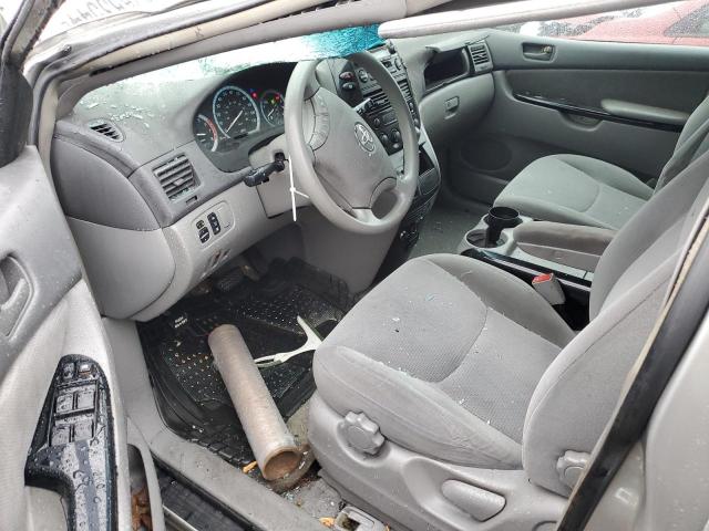 Photo 8 from auction – 2004 TOYOTA SIENNA CE with VIN 5TDZA23C24S162897