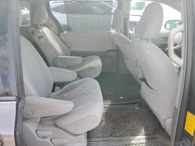Photo 11 from auction – 2012 TOYOTA SIENNA LE with VIN 5TDKK3DC3CS253940