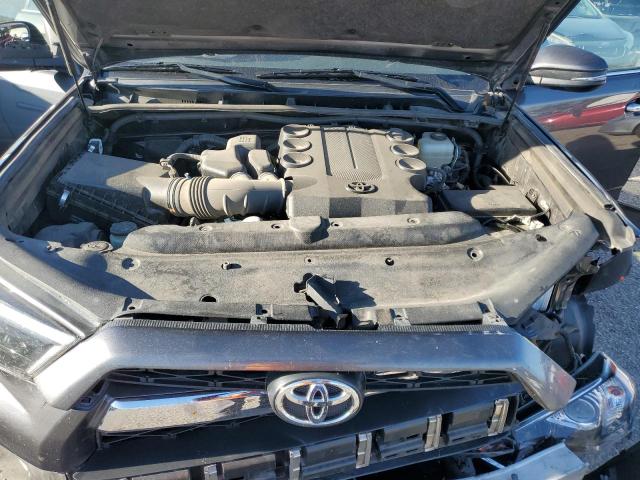 Photo 12 from auction – 2019 TOYOTA 4RUNNER SR with VIN JTEBU5JR7K5710618