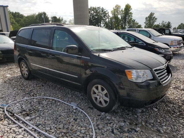 Photo 4 from auction – 2010 CHRYSLER TOWN & COU with VIN 2A4RR5D18AR137069