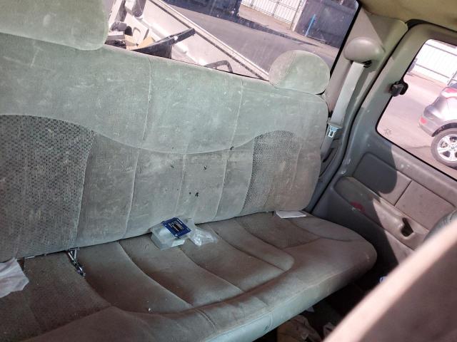 Photo 10 from auction – 2000 CHEVROLET SILVERADO with VIN 2GCEC19T3Y1399079