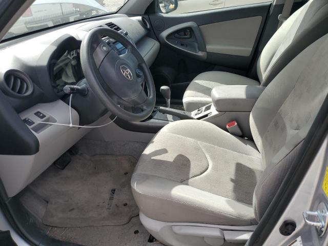 Photo 7 from auction – 2010 TOYOTA RAV4 with VIN JTMBK4DVXAD015552