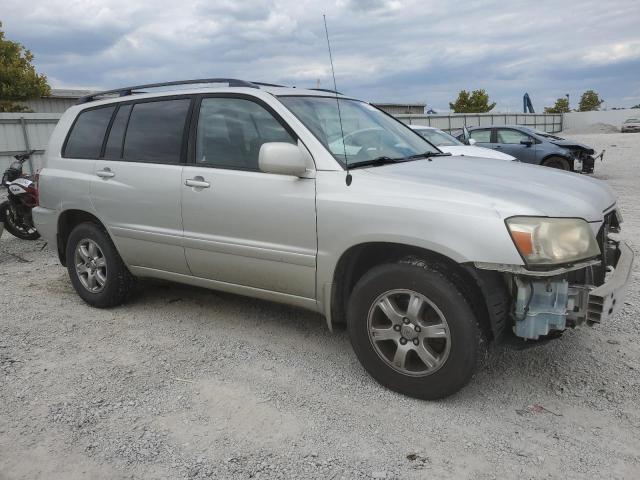 Zdjęcie 4 z aukcji – 2005 TOYOTA HIGHLANDER z VIN JTEDP21A650088815