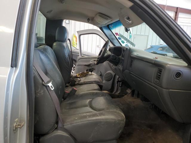 Photo 10 from auction – 2006 CHEVROLET SILVERADO with VIN 1GCEC14X96Z290284