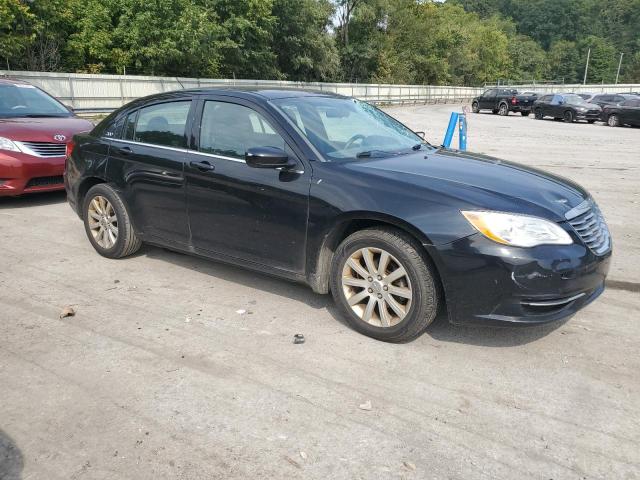Photo 4 from auction – 2013 CHRYSLER 200 TOURIN with VIN 1C3CCBBBXDN601654