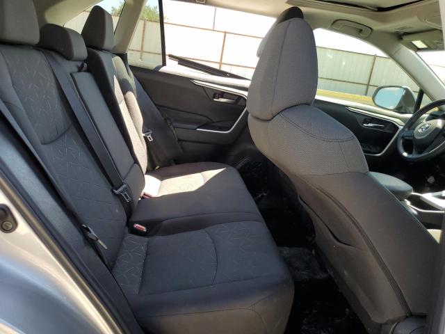 Photo 11 from auction – 2022 TOYOTA RAV4 XLE with VIN 2T3W1RFVXNC197441