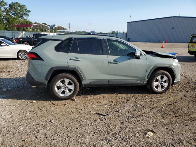 Photo 3 from auction – 2019 TOYOTA RAV4 XLE with VIN JTMW1RFV6KD031862