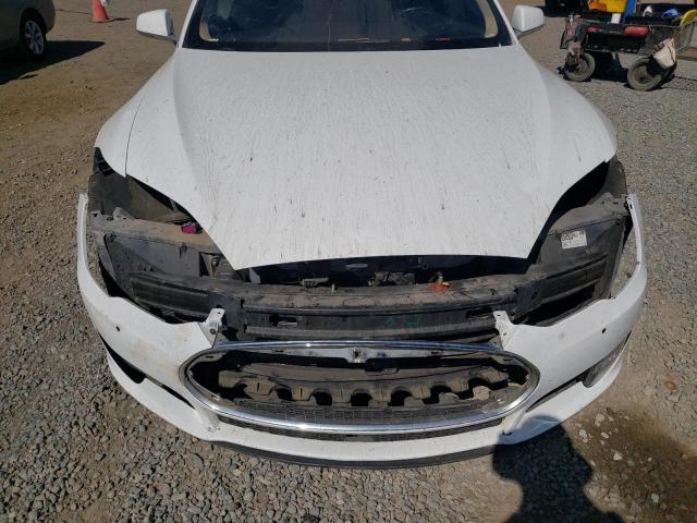 Photo 11 from auction – 2014 TESLA MODEL S with VIN 5YJSA1S1XEFP51276