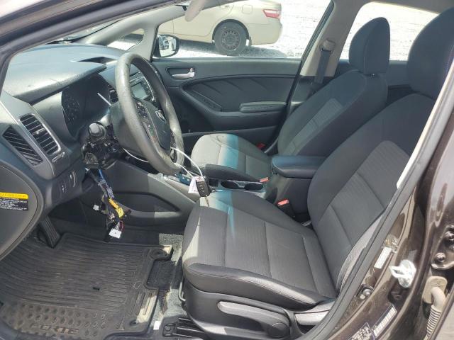 Photo 7 from auction – 2017 KIA FORTE LX with VIN 3KPFL4A76HE033768
