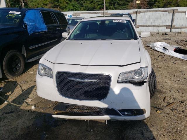 Foto 5 de la subasta – 2015 CHRYSLER 300 LIMITE con VIN 2C3CCAAG5FH810691