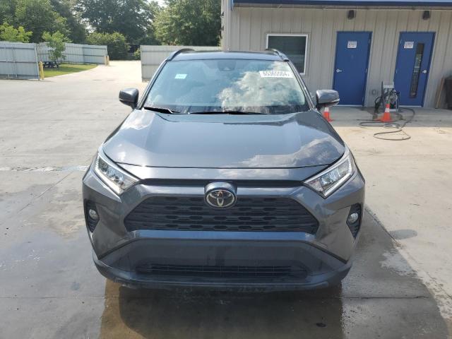 Photo 5 from auction – 2019 TOYOTA RAV4 XLE with VIN JTMW1RFV1KD009753