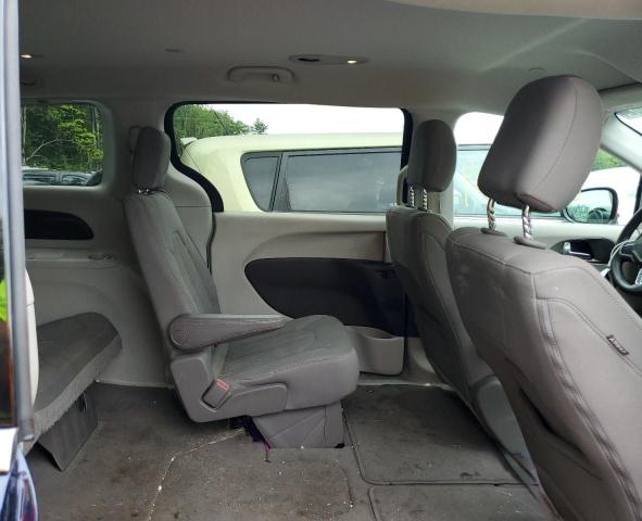 Photo 11 from auction – 2017 CHRYSLER PACIFICA T with VIN 2C4RC1DG2HR833358