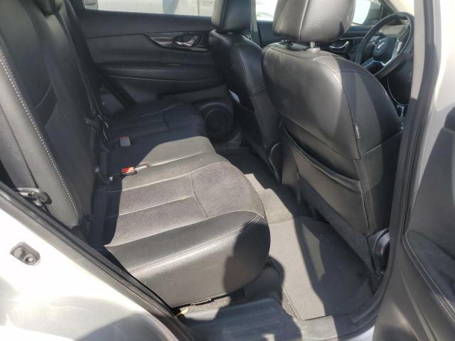 Photo 10 from auction – 2017 NISSAN ROGUE S with VIN 5N1AT2MT4HC772020