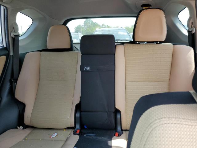 Photo 10 from auction – 2017 TOYOTA RAV4 HV LE with VIN JTMRJREV1HD093497