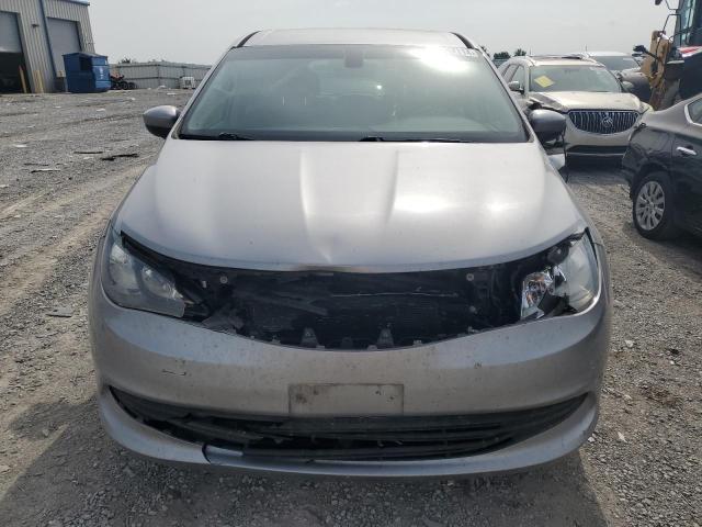 Photo 5 from auction – 2017 CHRYSLER PACIFICA T with VIN 2C4RC1DG4HR702903