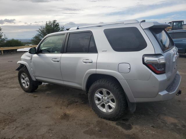 Photo 2 from auction – 2017 TOYOTA 4RUNNER SR with VIN JTEBU5JR1H5439001
