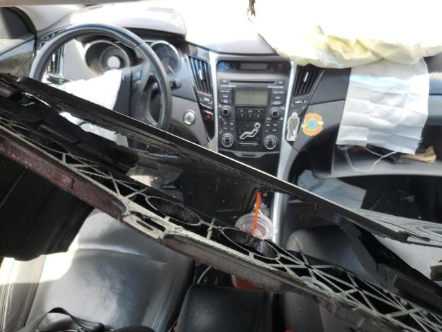 Photo 8 from auction – 2012 HYUNDAI SONATA SE with VIN 5NPEC4AC9CH328246