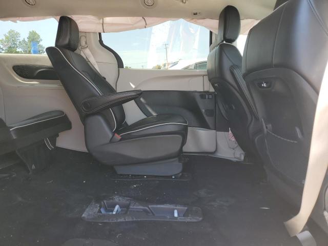 Photo 11 from auction – 2023 CHRYSLER PACIFICA H with VIN 2C4RC1S74PR608943