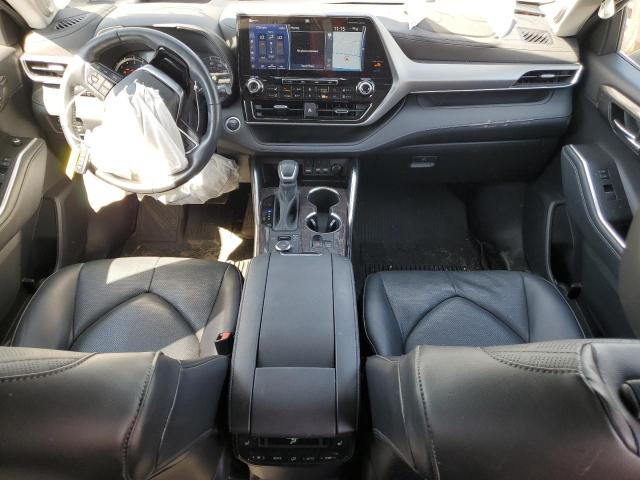 Photo 8 from auction – 2021 TOYOTA HIGHLANDER with VIN 5TDFZRBH6MS160961