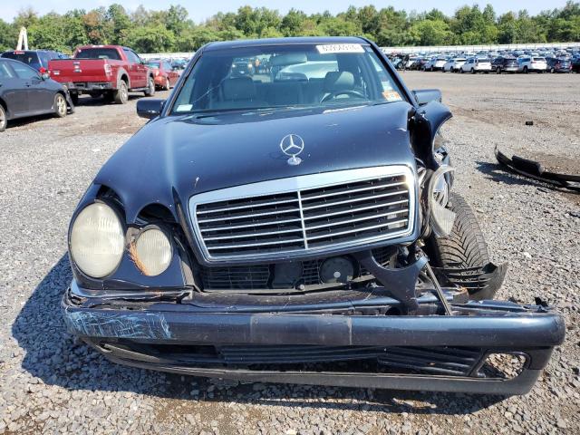 Photo 5 from auction – 1998 MERCEDES-BENZ E 320 4MAT with VIN WDBJF82F6WX007889