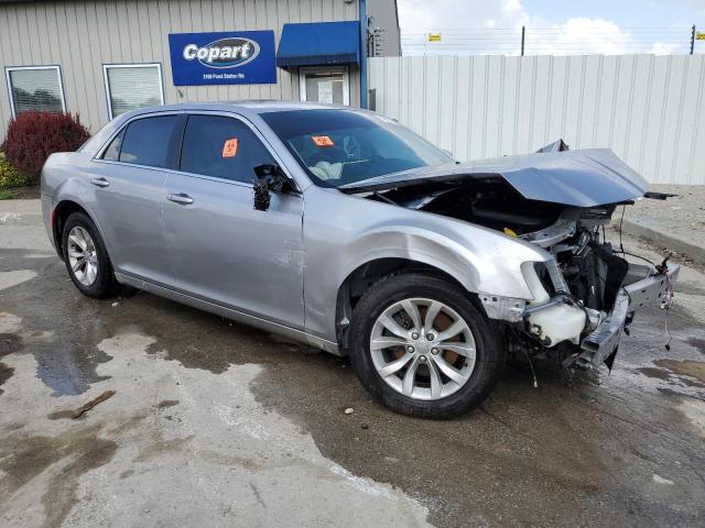 Photo 4 from auction – 2018 CHRYSLER 300 TOURIN with VIN 2C3CCAAG9JH239697